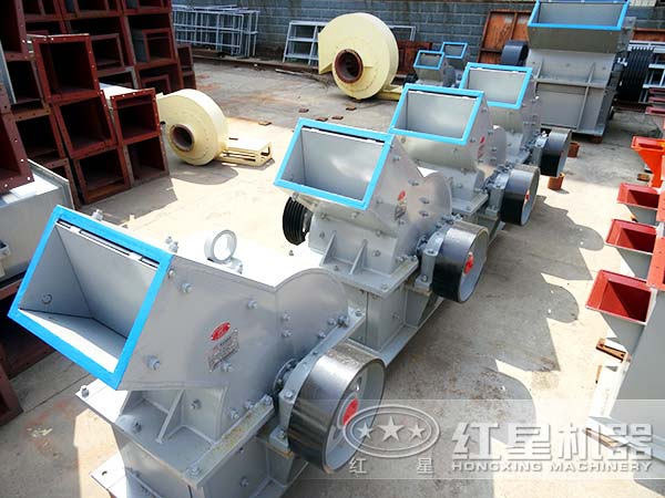 優(yōu)質錘式反擊破碎機