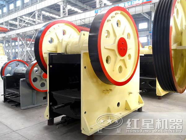 玄武巖破碎機生產(chǎn)車間