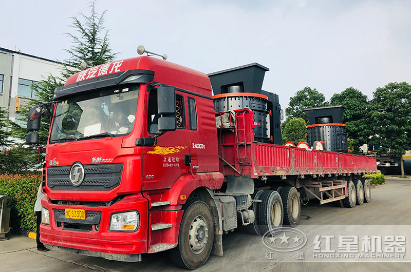 設(shè)備裝車發(fā)貨現(xiàn)場(chǎng)圖片