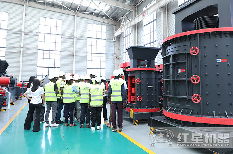 客戶(hù)來(lái)廠考察設(shè)備