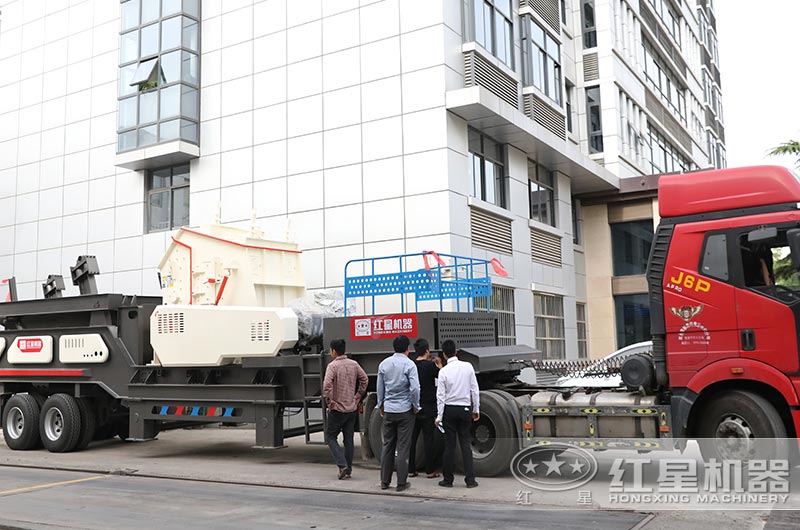 移動式反擊破發貨現場圖片