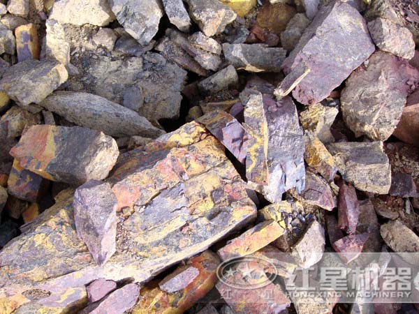 鐵礦石顎式破碎機哪家好，大概價格多少