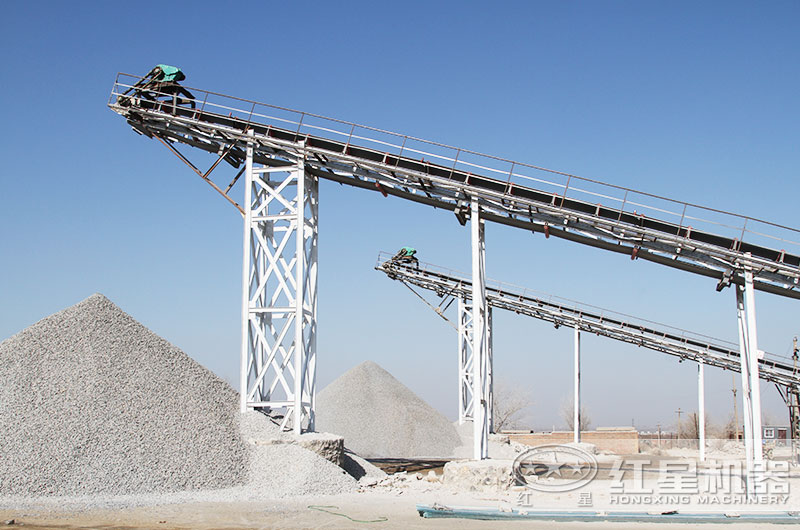 碎石粉碎機每天能碎多少噸石料？大概多少錢一套？