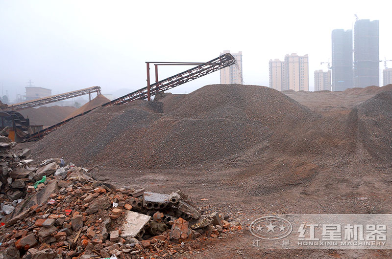 建筑垃圾變廢為磚設備多少錢，建筑垃圾做的磚多少錢一塊？